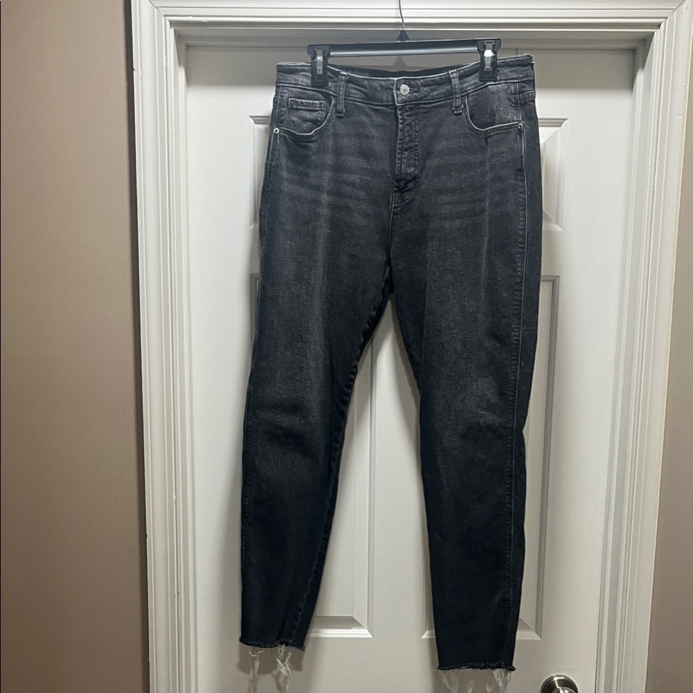 Old Navy Women’s Dark Gray Jeans